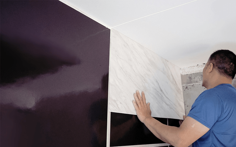 Polymerkaptánom modifikované tužidlo pre rýchle vytvrdzovanie pri nízkej teplote